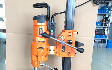 磁力鑽使用取芯鑽頭要注意什麽？