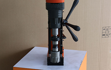 磁力鑽操作的正確使用方法有哪些？